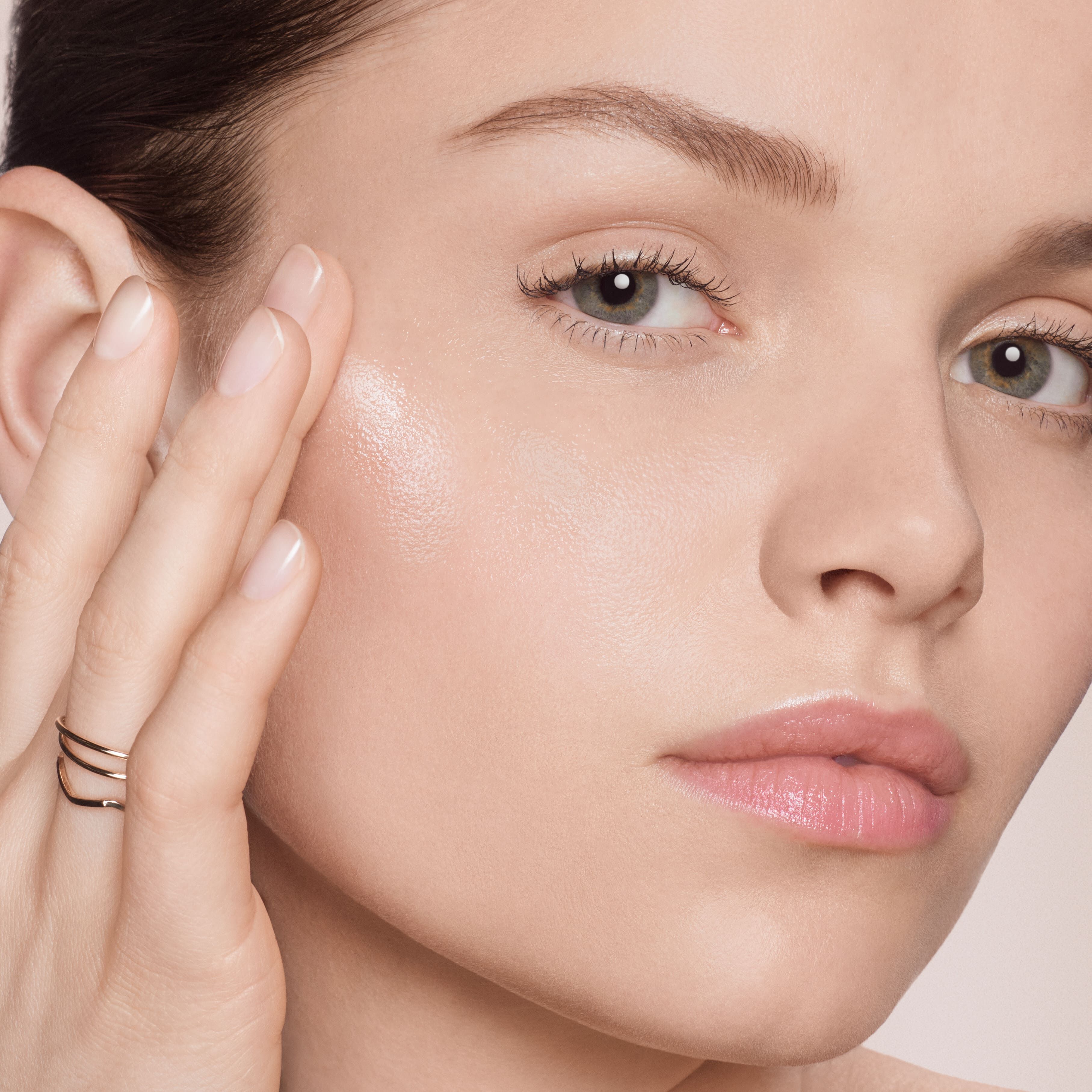 ABSOLUE ROSE 80 ESSENCE-EN-LOTION