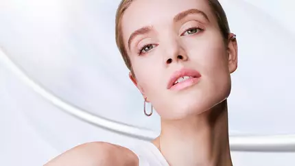 Visuels beaute UV Expert pour Lancome