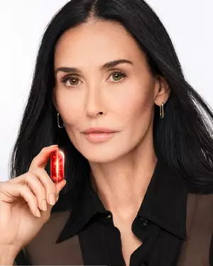 Visuel principal avec Demi Moore