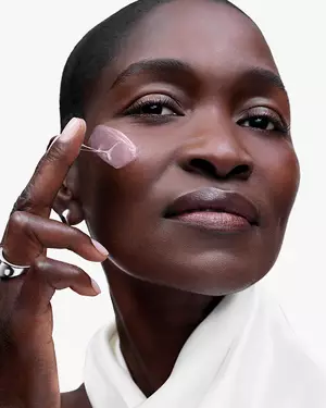 Illustration beaute Lancome pour un soin de la peau anti-age