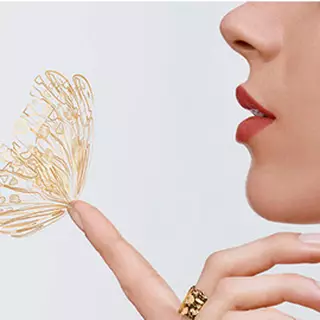 MAQUILLAGE DE NOEL : NOS CONSEILS POUR BIEN SE MAQUILLER?