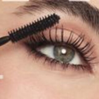 Comment choisir le bon mascara recourbant ?