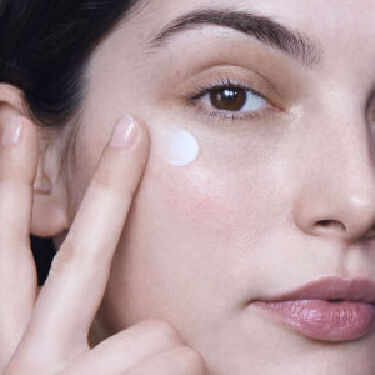 Quels sont les bienfaits d’un serum pour les peaux seches ?