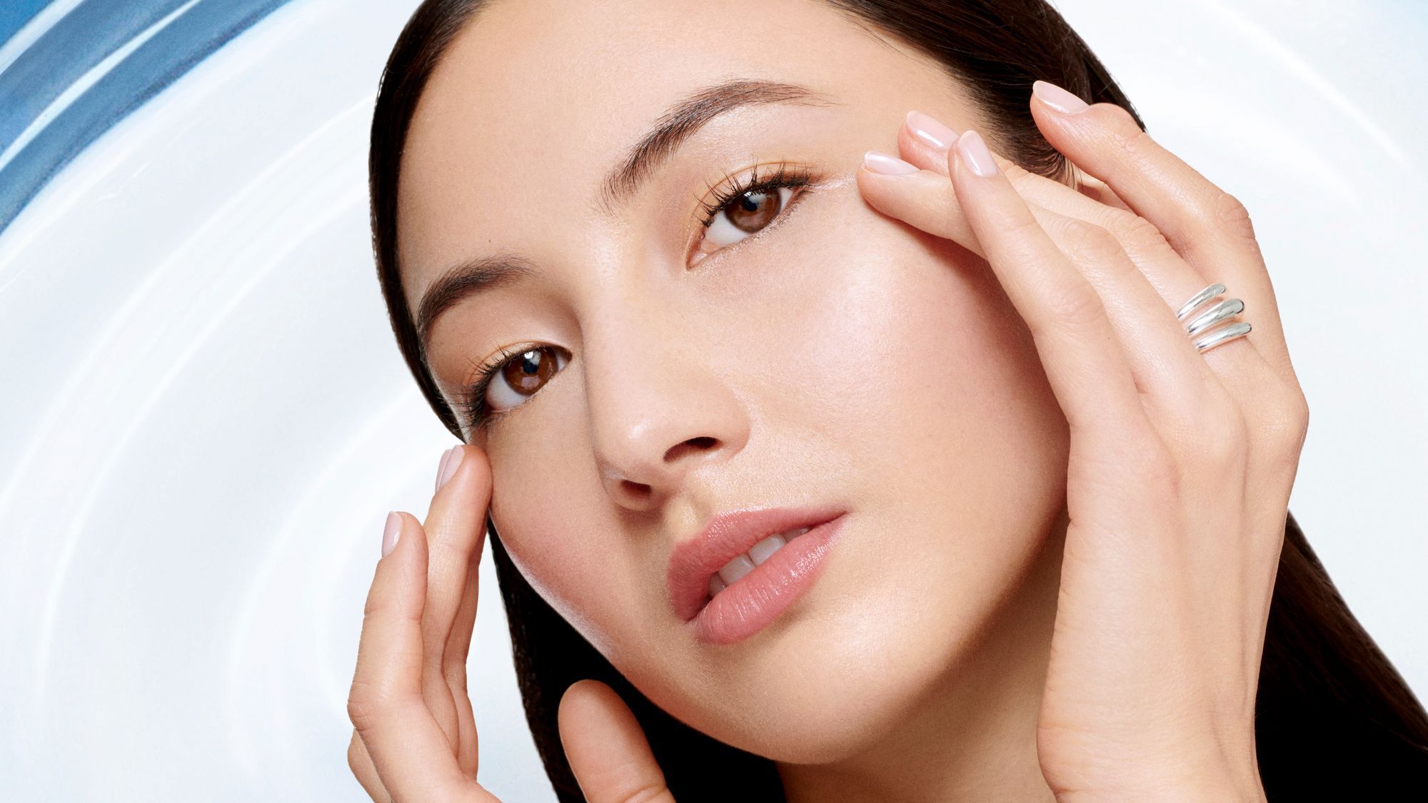 Comment prendre soin de sa peau seche avec Lancome : tous nos conseils pour la routine parfaite  | Lancome