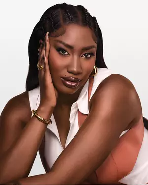 Visuel beaute d’Aya Nakamura pour Lancome