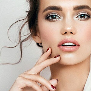 FOND DE TEINT POUR PEAU GRASSE - LES 10 CONSEILS DE PRO DEDIES AUX PEAUX GRASSES