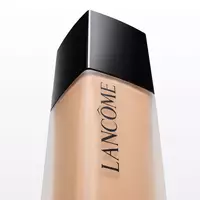 Mascara Lancome visuel pour l’illustration de maquillage