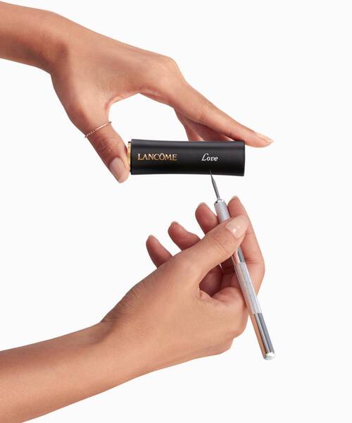 THE ENGRAVING ATELIER