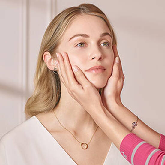 Choisir son serum visage : le guide Lancome pour tous les types de peau