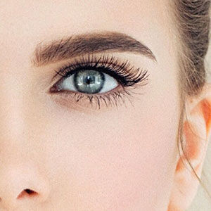 PORES DILATES : NOS CONSEILS POUR RETROUVER UN TEINT SANS IMPERFECTIONS