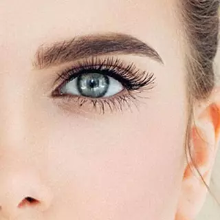 PORES DILATES : NOS CONSEILS POUR RETROUVER UN TEINT SANS IMPERFECTIONS
