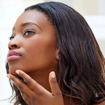 POURQUOI UNE PEAU DESHYDRATEE A-T-ELLE BESOIN D'UN SERUM POUR PEAU SECHE